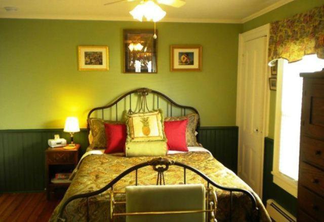 The Stirling House Waterfront Inn Greenport Eksteriør billede